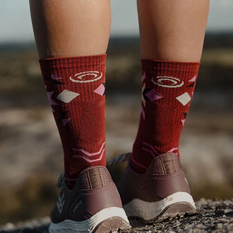 Chaussettes TREK GR Haute "LYOCELL" Aztec Bordeaux